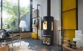 Купить Печь-камин Invicta Poele Neosen Etanche в интерьере чугунная в Новополоцке в Новополоцке