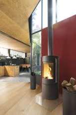 Купить Печь-камин Invicta Altara Plus в интерьере чугунная в Новополоцке в Новополоцке