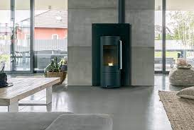 Купить Печь-камин Invicta Altara Plus в интерьере чугунная в Новополоцке в Новополоцке