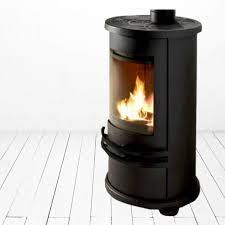 Купить Печь-камин Invicta Orense в интерьере чугунная в Новополоцке в Новополоцке