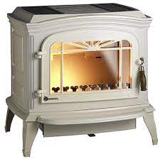 Купить Печь-камин Invicta Bradford красная эмаль в интерьере чугунная в Новополоцке в Новополоцке