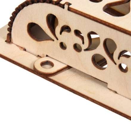 Вентиляционная задвижка резная в Новополоцке