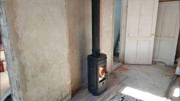 Купить недорогой камин с большим стеклом EVEREST F7 в Новополоцке в Новополоцке