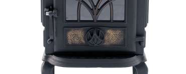 Чугунный камин со стеклом Сибирь 7 фото в интерьере в Новополоцке