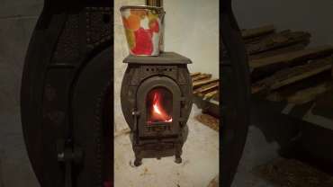 Печь отопительно-варочная чугунная "Сибирь" фото в интерьере в Новополоцке