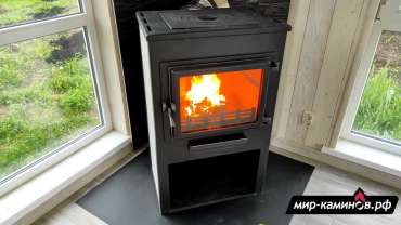 Недорогая печь-камин ЭТНА (Панорама) с плитой и теплообменником Амазонка бай фото Недорогая печь-камин ЭТНА (Панорама) с плитой и теплообменником Амазонка бай фото в Новополоцке