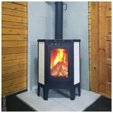 Стальной камин Бавария угловая Амазонка бай фото в интерьере в Новополоцке