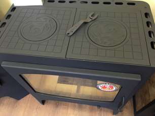 Недорогой камин Бавария Эко с плитой 2 конфорки фото в Новополоцке