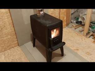 Печь-камин чугунный FireWay Zeige в интерьере Амазонка бай фото в Новополоцке