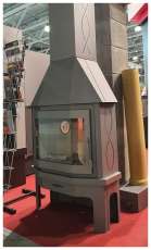 Стальной камин Бавария Мюнхен со стеклом угловой чёрный (без перемычки) фото в Новополоцке