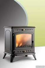 Печь-камин чугунный Invicta Altea в интерьере Амазонка бай фото в Новополоцке