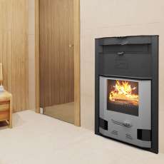 Отопительная печь со стеклом Теплодар Сиеста 30 фото в интерьере в Новополоцке