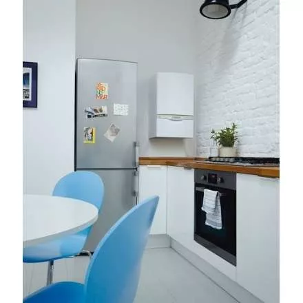 Конденсационный котел Vaillant ecoTEC plus VU 486/5-5 в Новополоцке